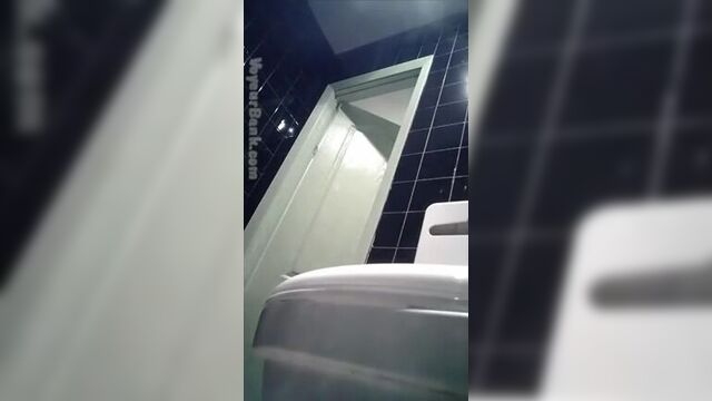 Girl pee and puke in club toilet 1 vomit porn puke porn